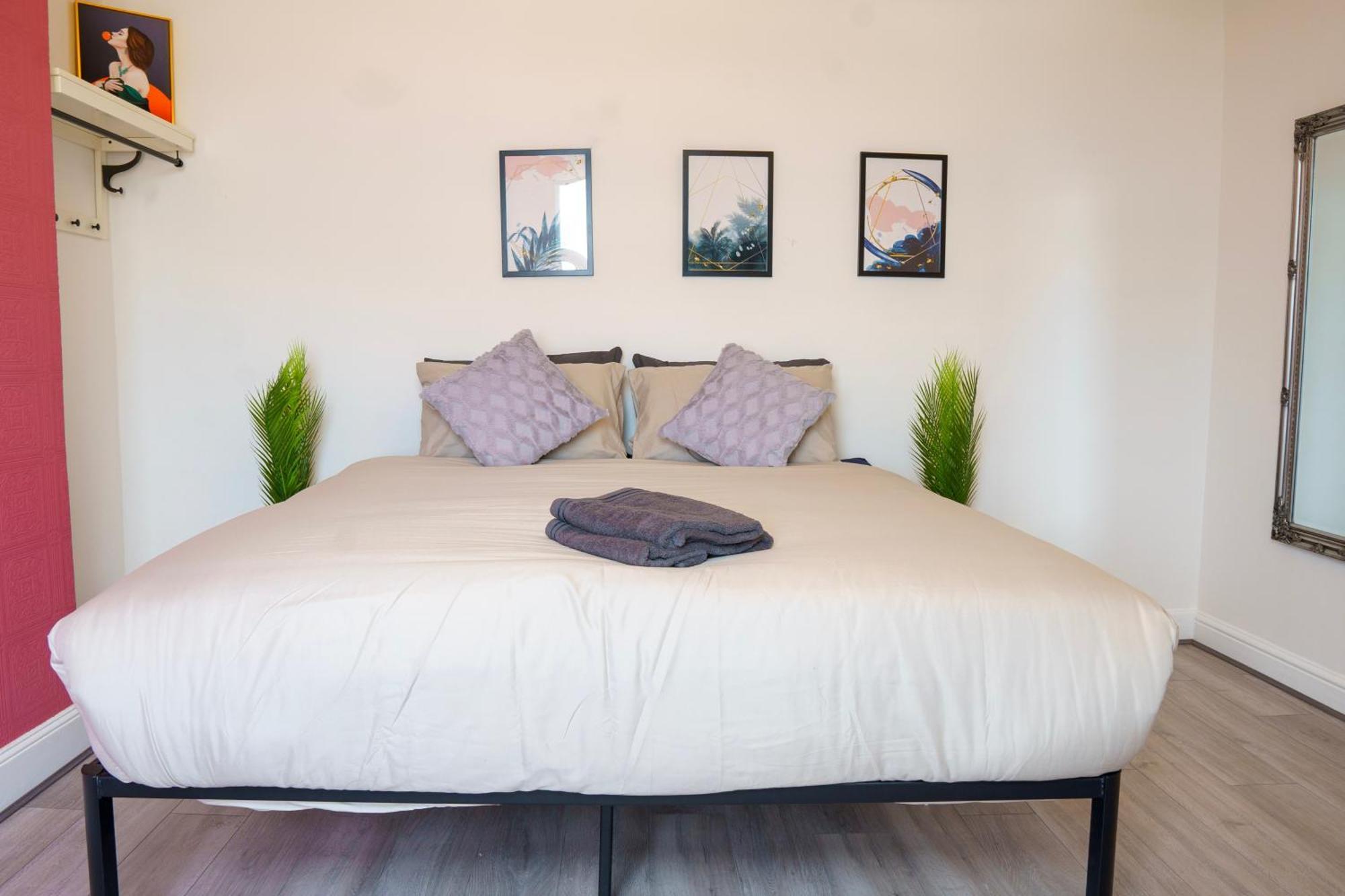 5C- Stylish Urban Retreat - Spacious 2 Bed Flat London Exterior foto