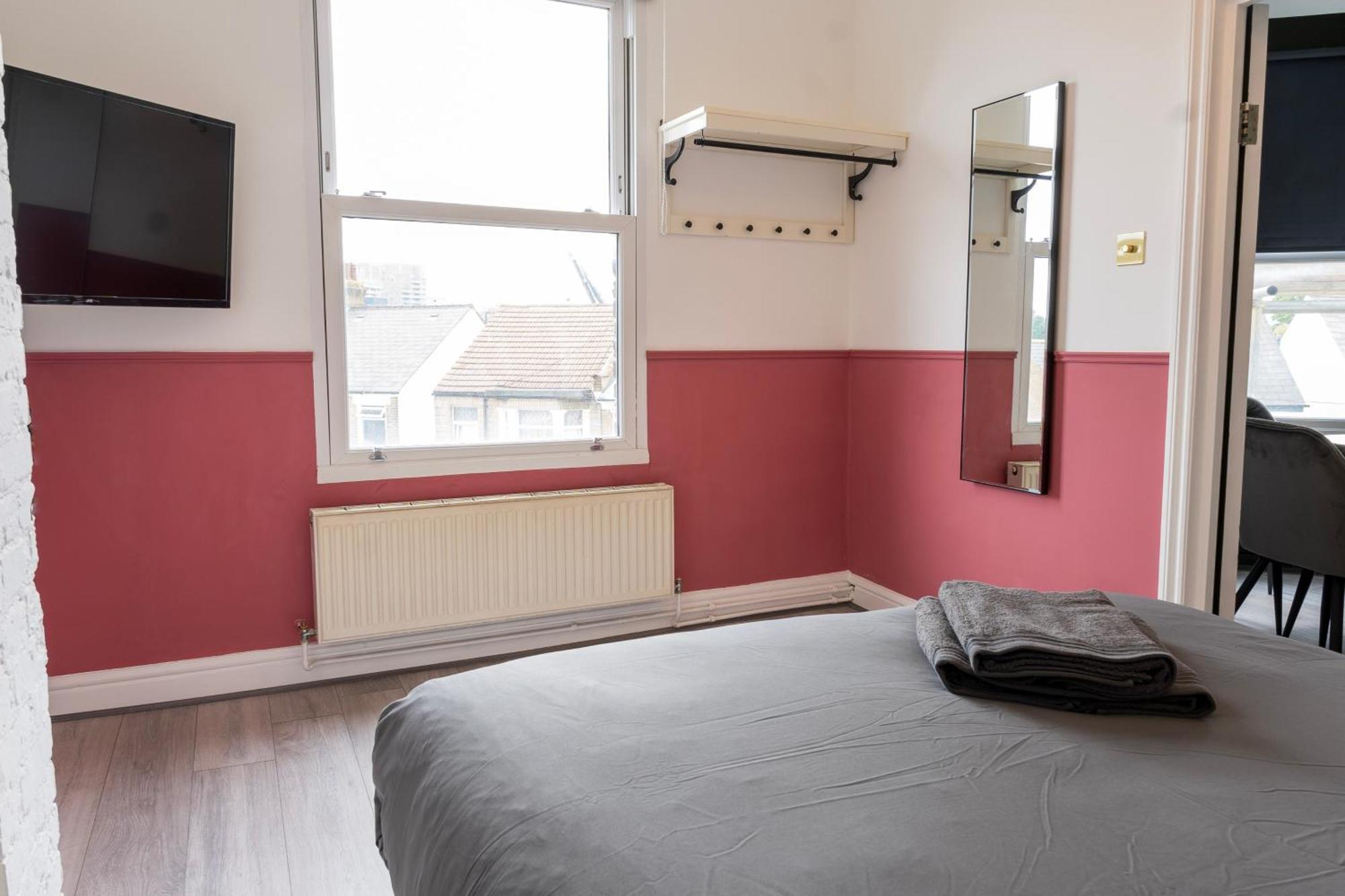 5C- Stylish Urban Retreat - Spacious 2 Bed Flat London Exterior foto