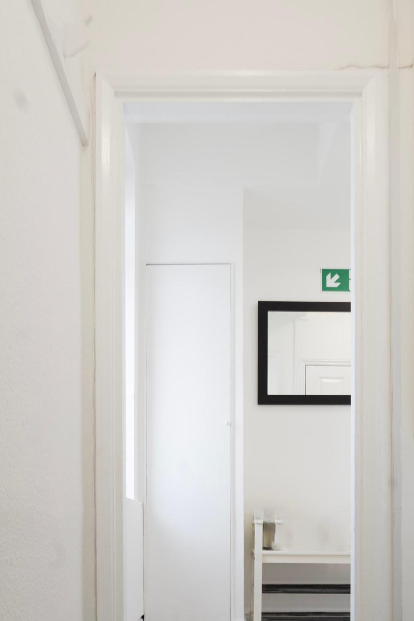 5C- Stylish Urban Retreat - Spacious 2 Bed Flat London Exterior foto