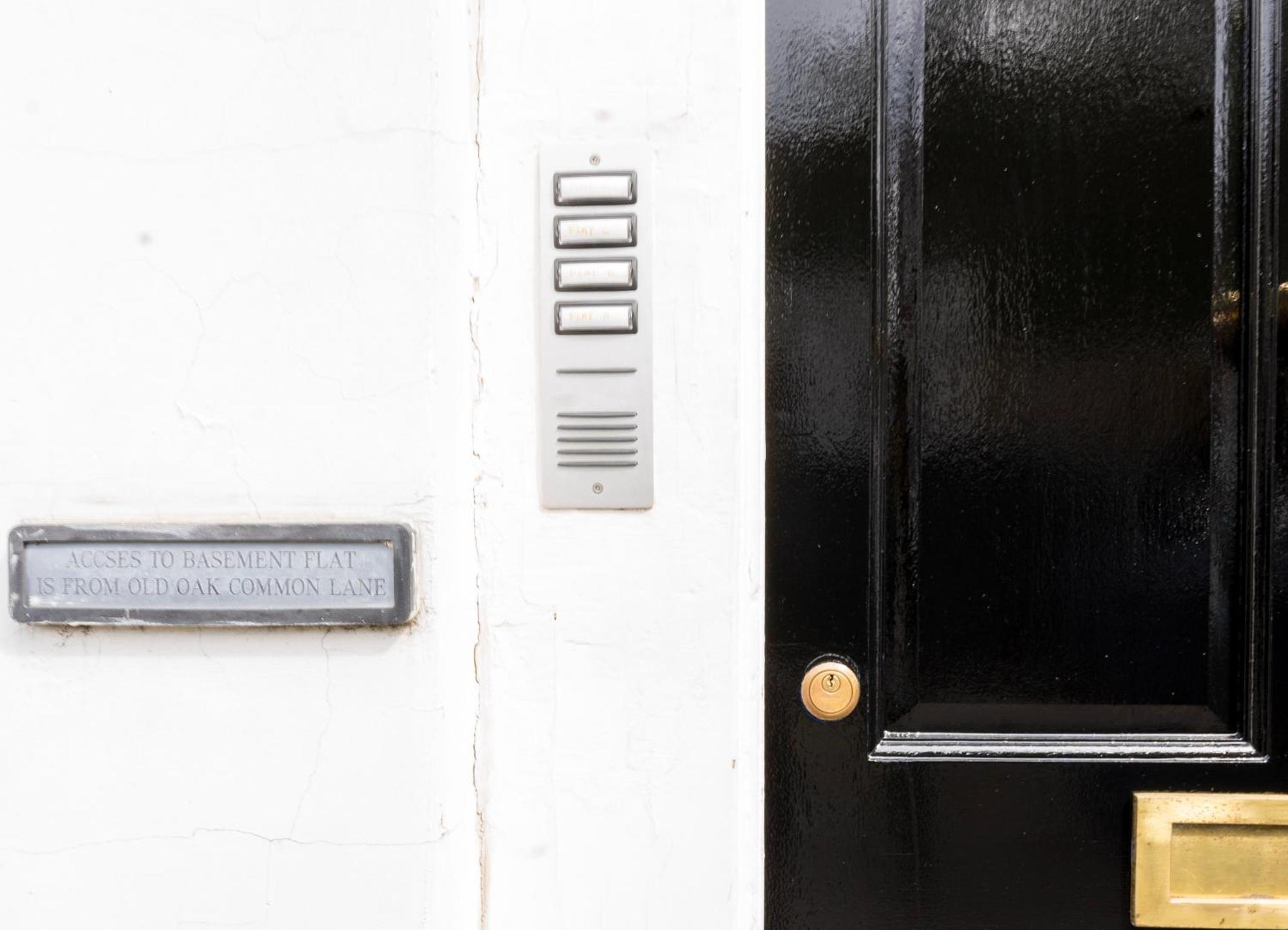 5C- Stylish Urban Retreat - Spacious 2 Bed Flat London Exterior foto