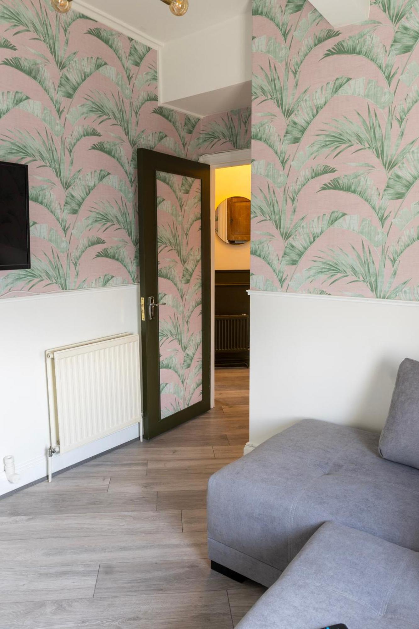 5C- Stylish Urban Retreat - Spacious 2 Bed Flat London Exterior foto
