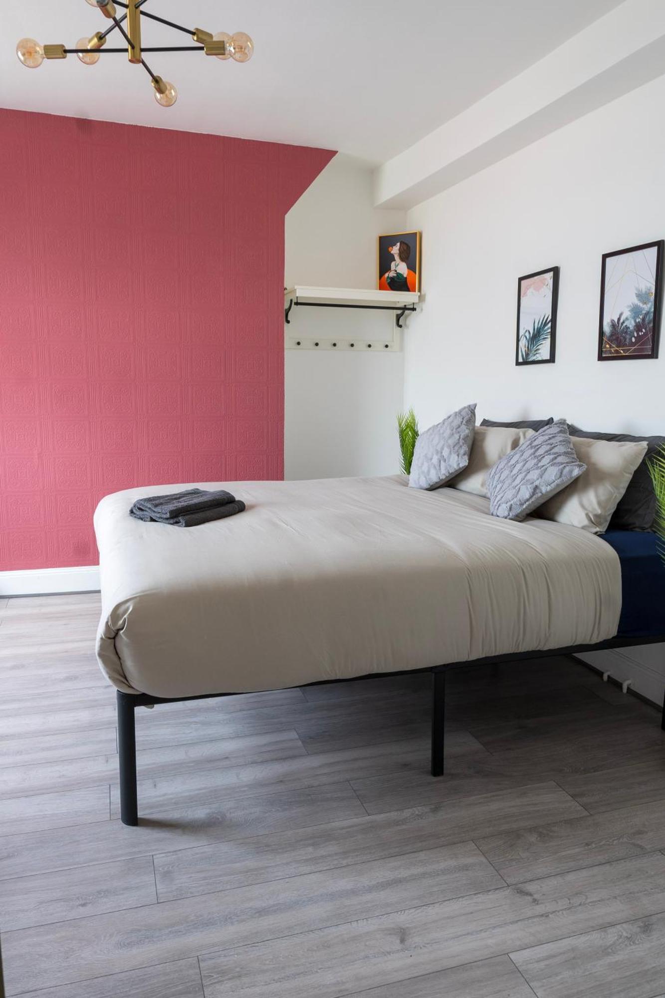 5C- Stylish Urban Retreat - Spacious 2 Bed Flat London Exterior foto