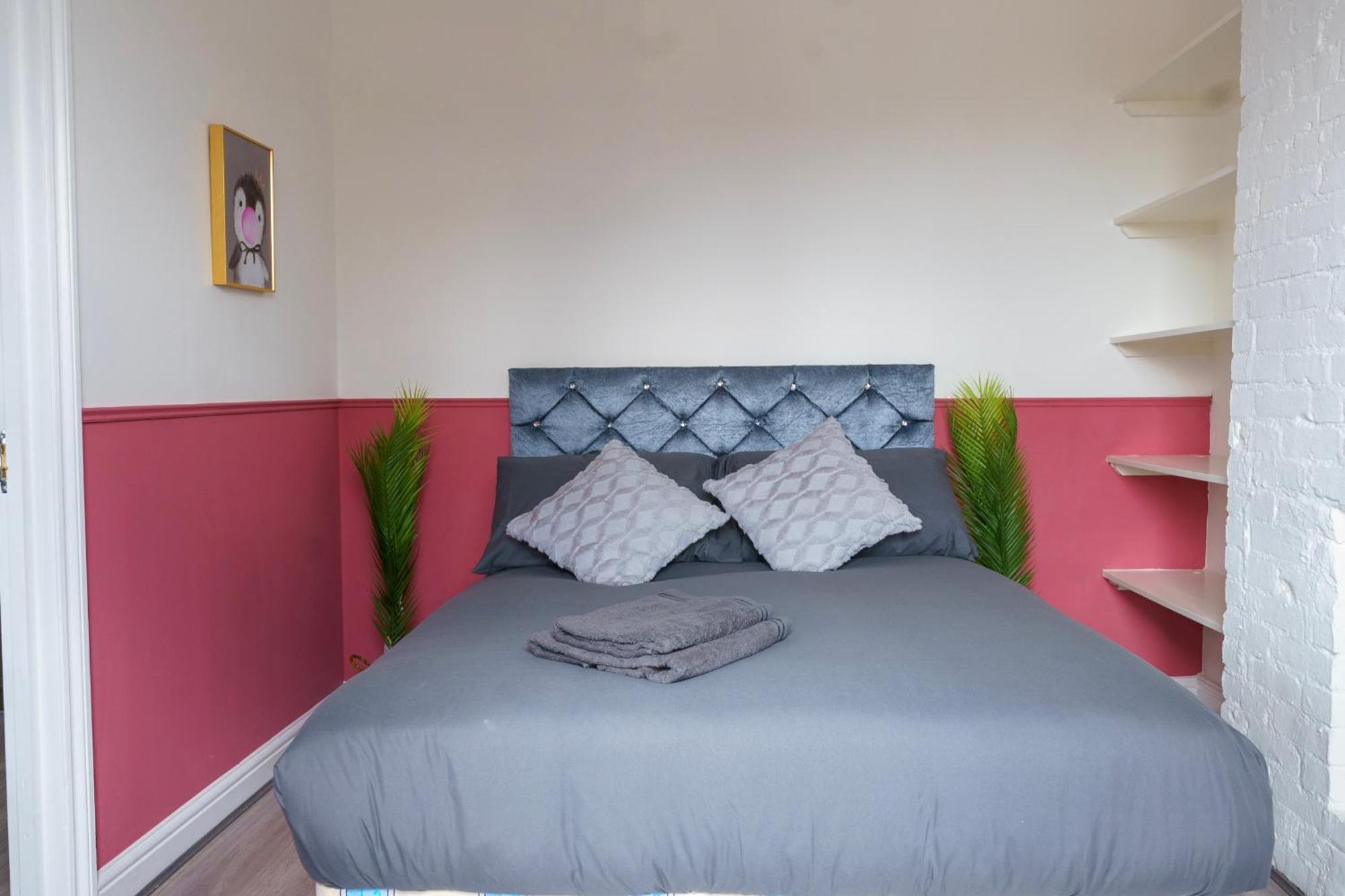 5C- Stylish Urban Retreat - Spacious 2 Bed Flat London Exterior foto