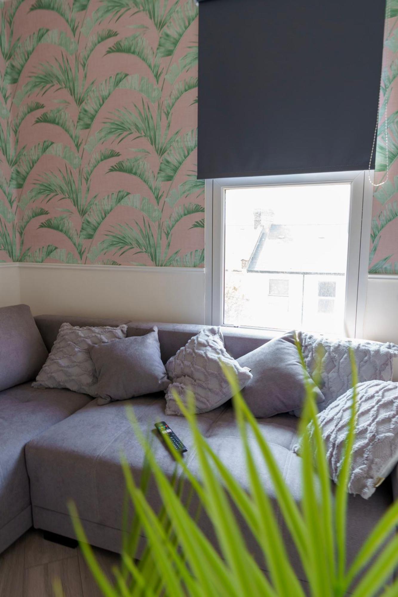 5C- Stylish Urban Retreat - Spacious 2 Bed Flat London Exterior foto