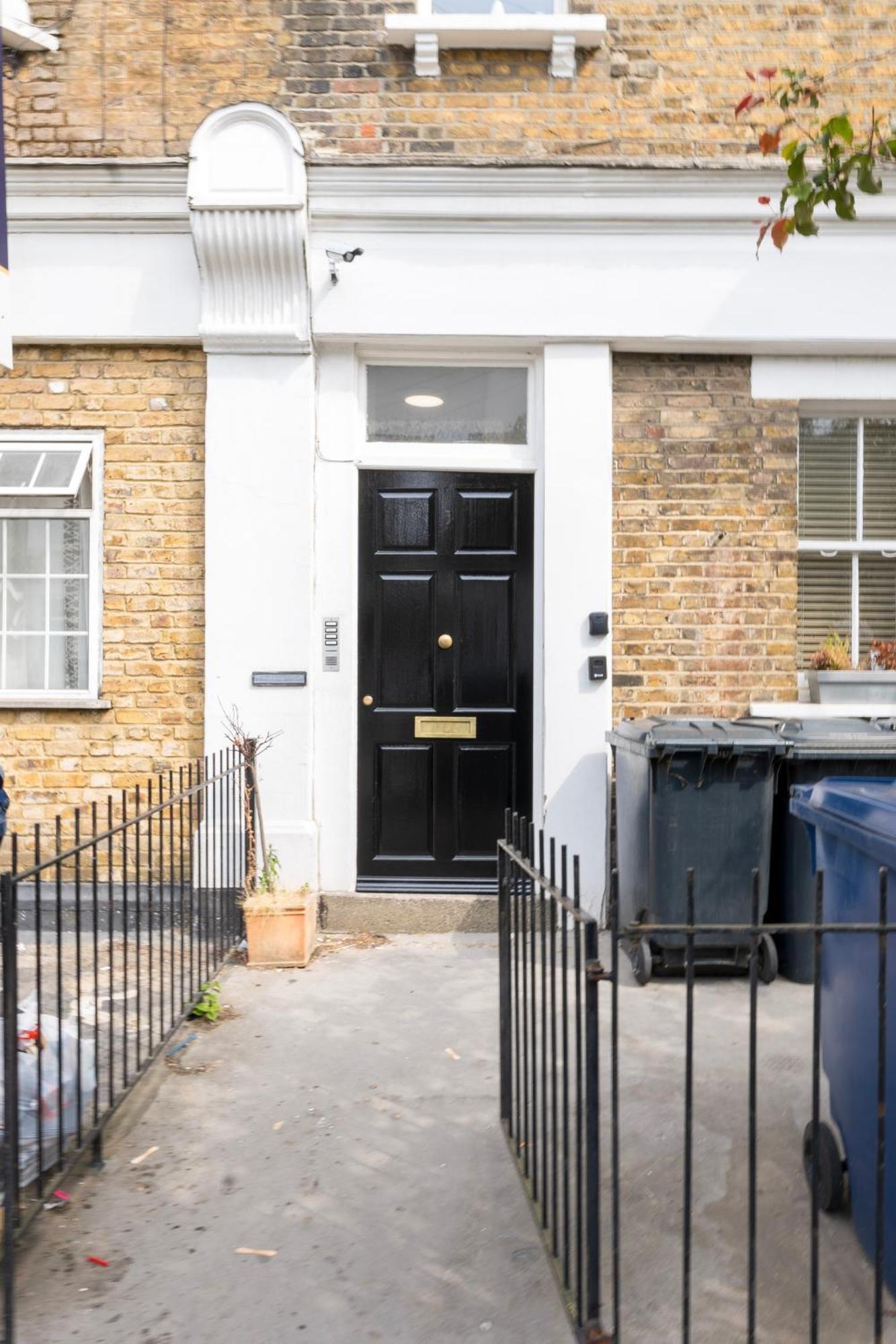5C- Stylish Urban Retreat - Spacious 2 Bed Flat London Exterior foto