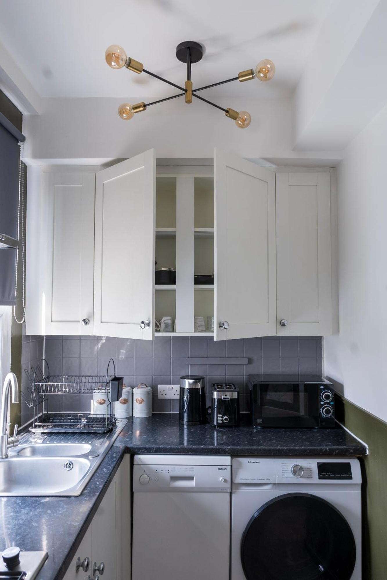 5C- Stylish Urban Retreat - Spacious 2 Bed Flat London Exterior foto