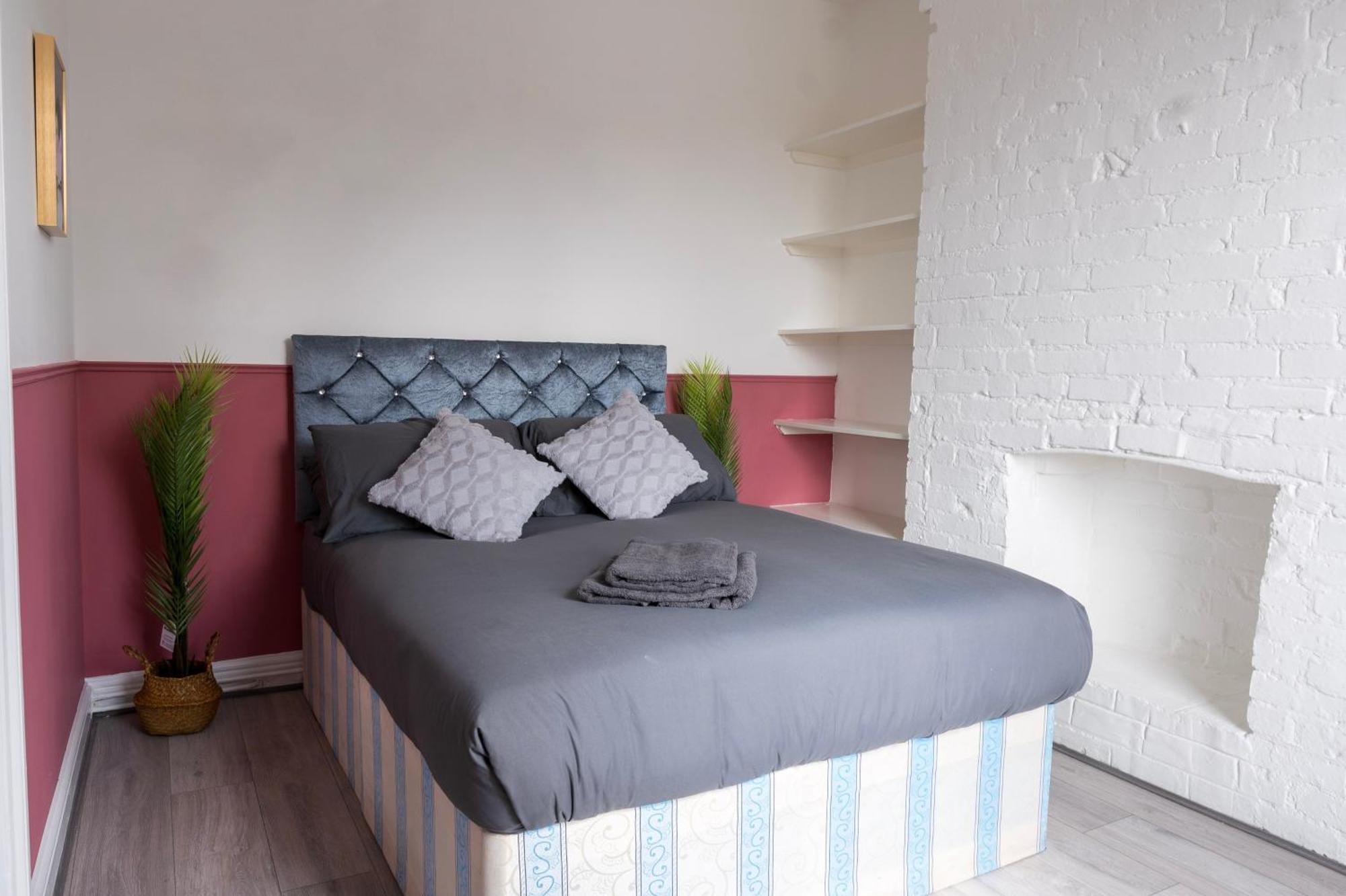 5C- Stylish Urban Retreat - Spacious 2 Bed Flat London Exterior foto